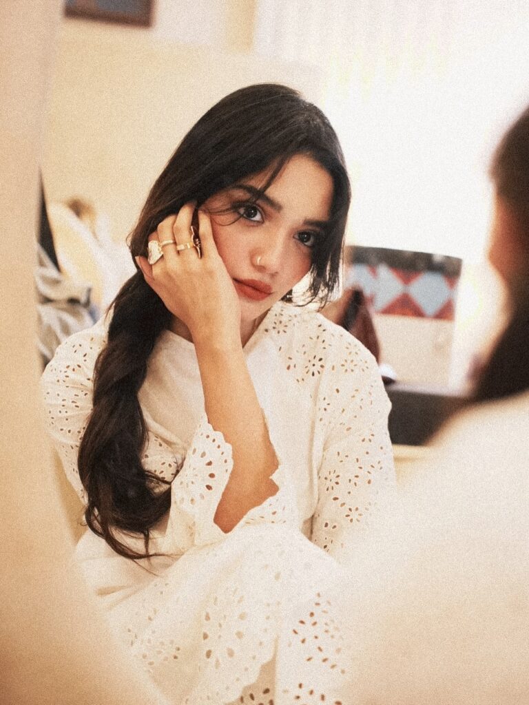 Romaisa khan